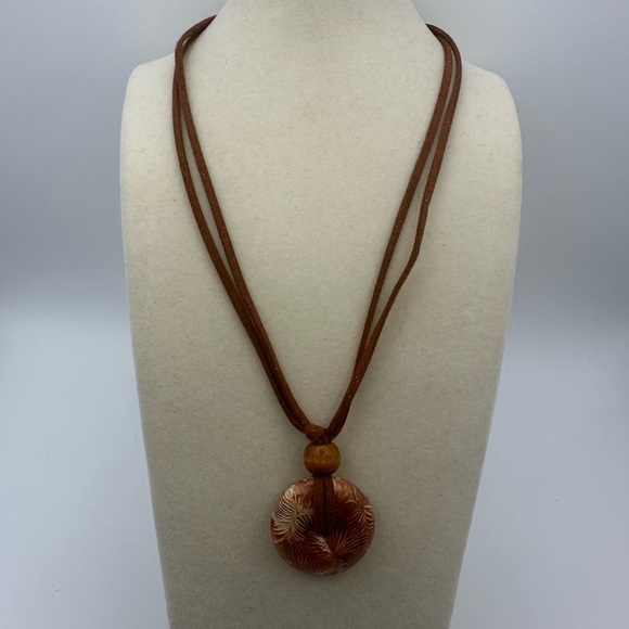 Coral Fossil Jade Donut Pendant Necklace - Picture 5 of 10